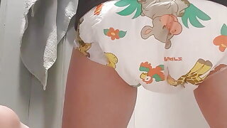 Wet and Mess in Rearz Safari