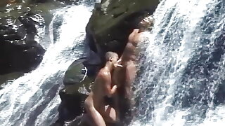 Falls n balls 12  -2 scenes in 1-