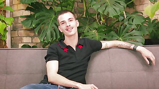 Horny and lonely gay boy masturbating for u in front of the