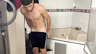 Shower and casting with a curious straight guy in a hotel