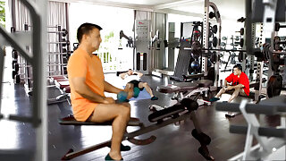 Gym diaries of a big cock
