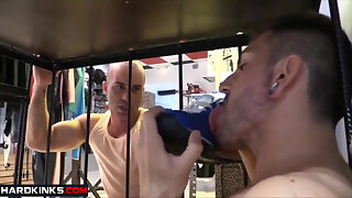 Gay Hard - Gay Slave in Cage
