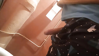 How this sexy twink pees when he wakes up with a boner morning erection for several days