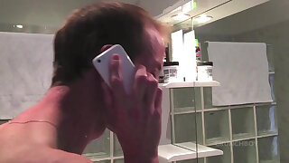 Kriss fucked by the big cock of his friend Justin